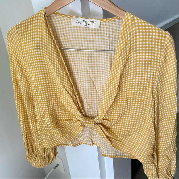 AUDREY 3+1 Yellow Gingham Front Plunge Knot Crop Long Sleeve Top - Picture 2 of 5